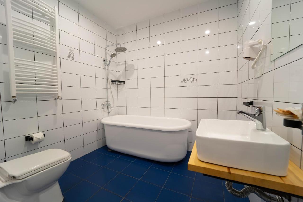 Hotel Lahili Mestia Luaran gambar